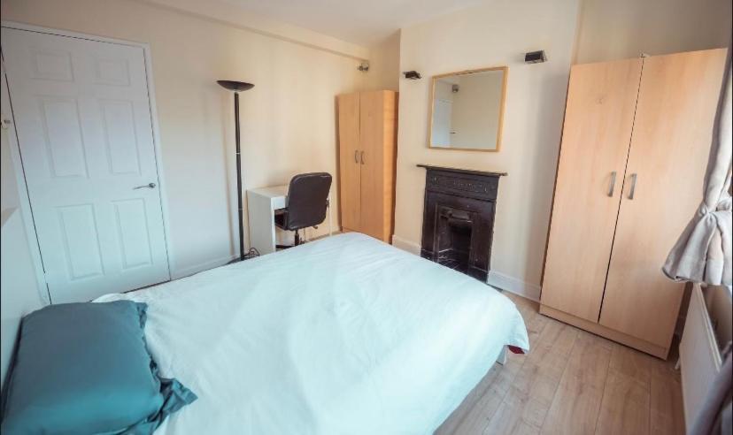 Lovely 3 Bedroom Flat In Marylebone Londra Esterno foto